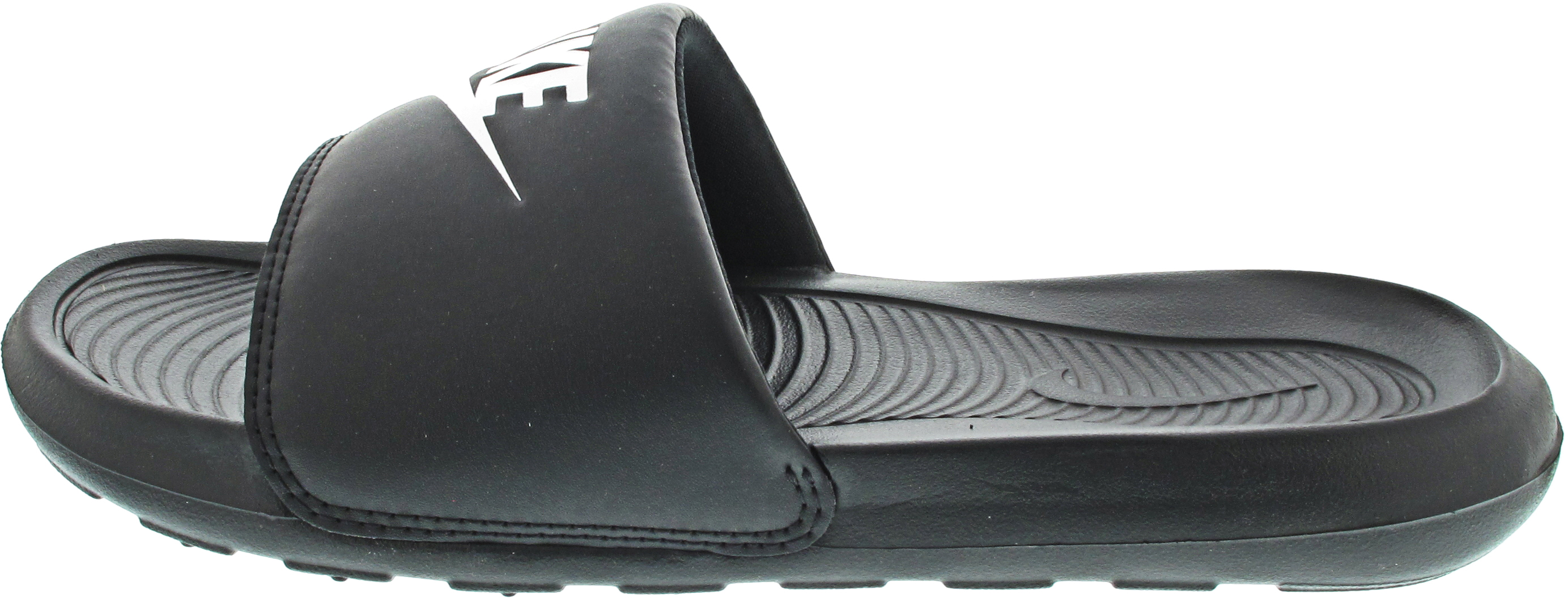 Nike Victori One