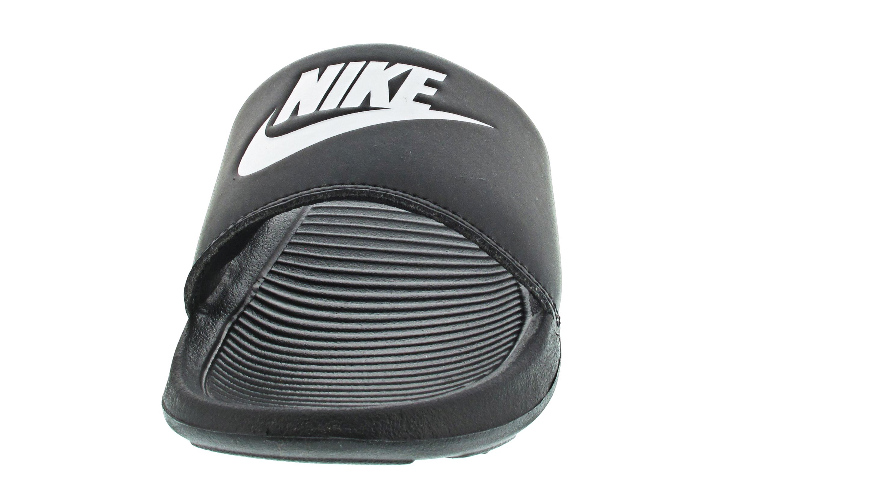 Nike Victori One