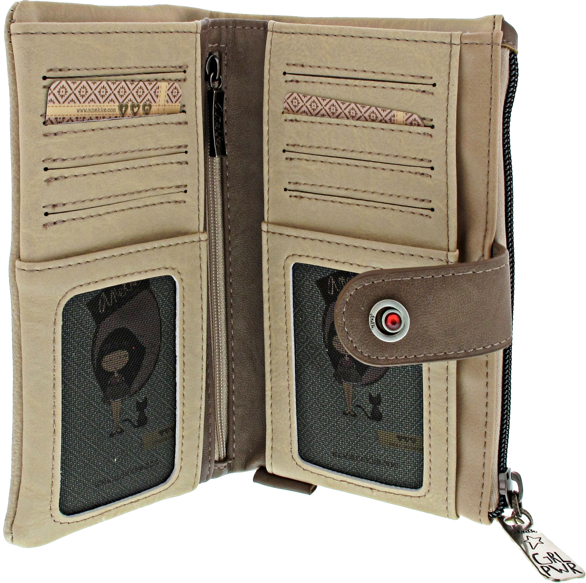 Anekke Dancing with life